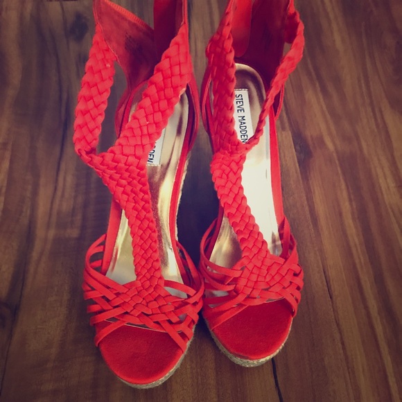 Steve Madden Shoes - Steve Madden wedges